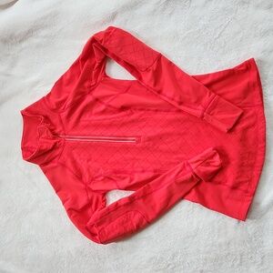 Lululemon Toasty Tech Pullover in Coral, Size 4.